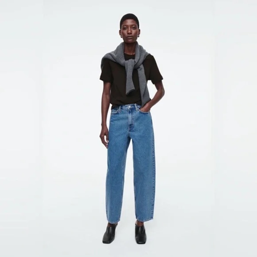 COS Arch Jeans